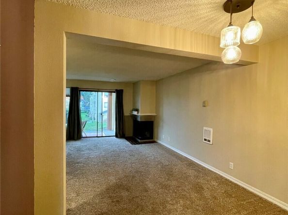 1765 W Sunn Fjord Lane C37, Bremerton WA 98312