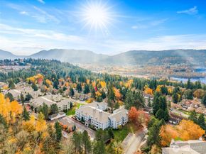 4081 224th Lane SE 210, Issaquah WA 98029