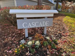 4081 224th Lane SE 210, Issaquah WA 98029