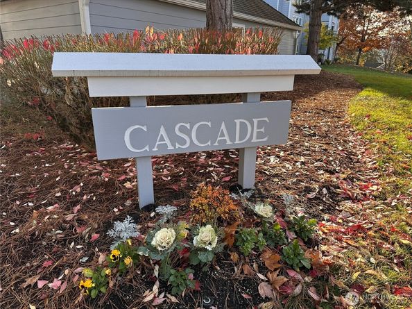 4081 224th Lane SE 210, Issaquah WA 98029