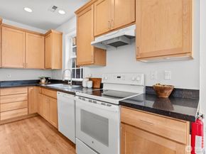 11300 Goodwin Way NE, Seattle WA 98125