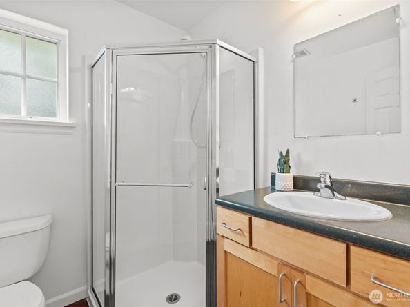 11300 Goodwin Way NE, Seattle WA 98125