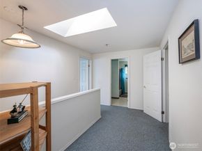 26 E Port Gardener Dr, Everett WA 98206