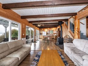 26 E Port Gardener Dr, Everett WA 98206