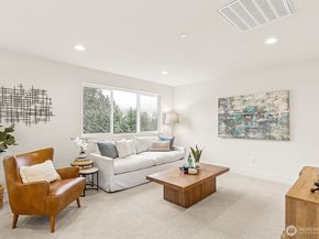 8407 NE 156th (Lot 4) Place, Kenmore WA 98028