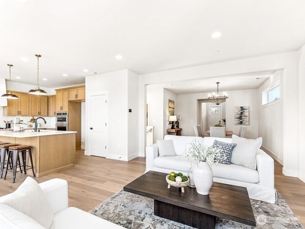 8407 NE 156th (Lot 4) Place, Kenmore WA 98028