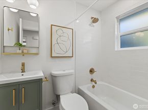 4007 W Emerson Street, Seattle WA 98199