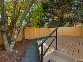 4007 W Emerson Street, Seattle WA 98199