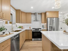 4007 W Emerson Street, Seattle WA 98199