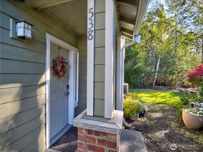 538 241st Lane SE, Sammamish WA 98074