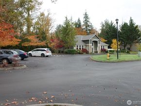 538 241st Lane SE, Sammamish WA 98074