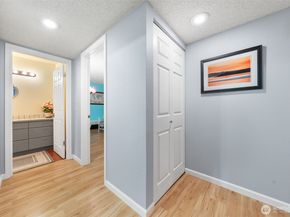 28313 Redondo Way S 102, Des Moines WA 98198