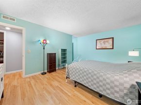 28313 Redondo Way S 102, Des Moines WA 98198