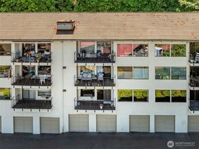 28313 Redondo Way S 102, Des Moines WA 98198