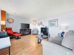 28313 Redondo Way S 102, Des Moines WA 98198