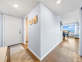 28313 Redondo Way S 102, Des Moines WA 98198