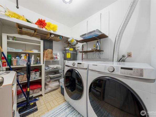 28313 Redondo Way S 102, Des Moines WA 98198