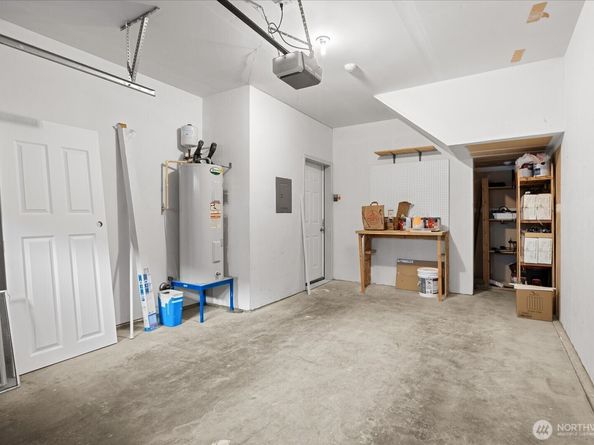 18003 NE 93rd Court 3, Redmond WA 98052