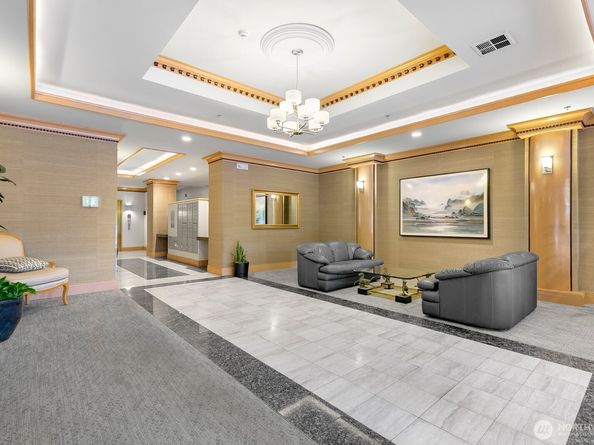 11011 NE 12th Street 405, Bellevue WA 98004