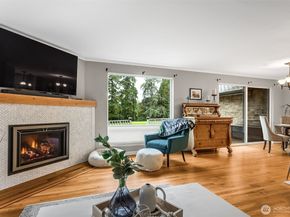 6524 NE 171st Place, Kenmore WA 98028