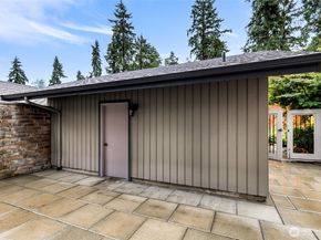 6524 NE 171st Place, Kenmore WA 98028