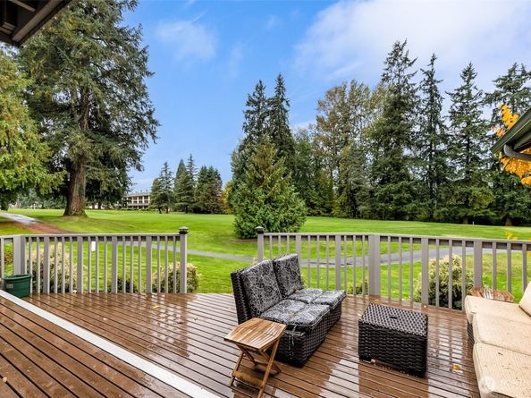 6524 NE 171st Place, Kenmore WA 98028