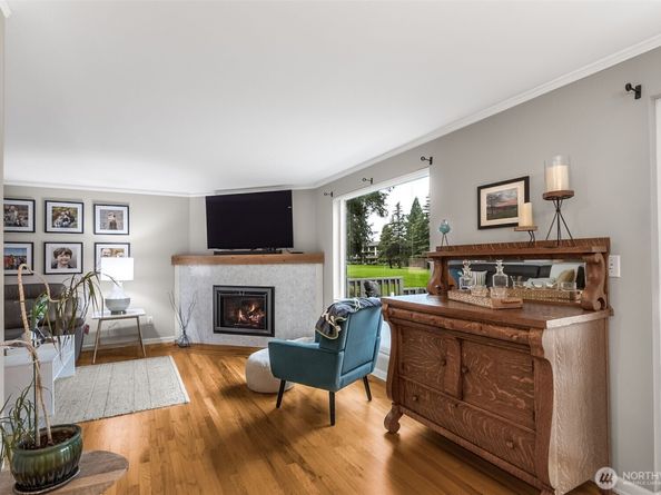 6524 NE 171st Place, Kenmore WA 98028