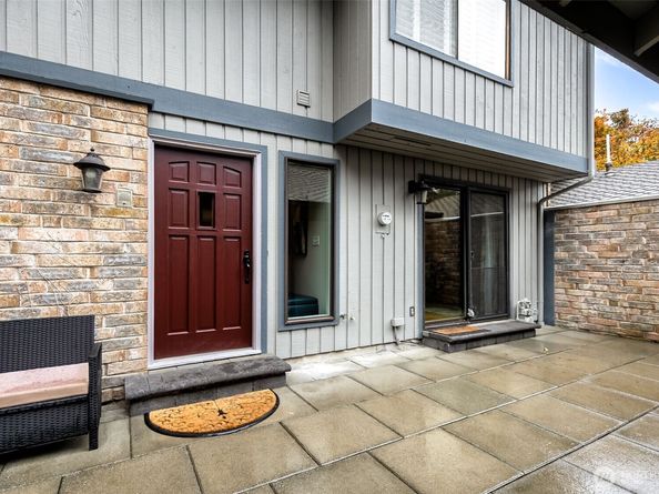 6524 NE 171st Place, Kenmore WA 98028