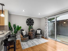 6524 NE 171st Place, Kenmore WA 98028