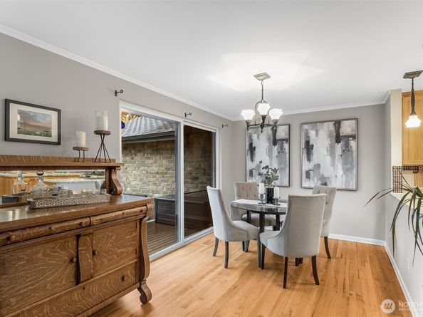 6524 NE 171st Place, Kenmore WA 98028