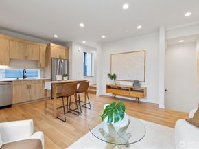 2214 Broadway E B, Seattle WA 98102