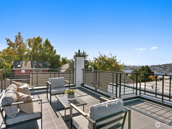 2214 Broadway E B, Seattle WA 98102