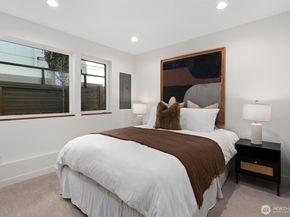 2214 Broadway E B, Seattle WA 98102