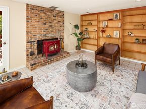 10514 SW 110th Street, Vashon WA 98070