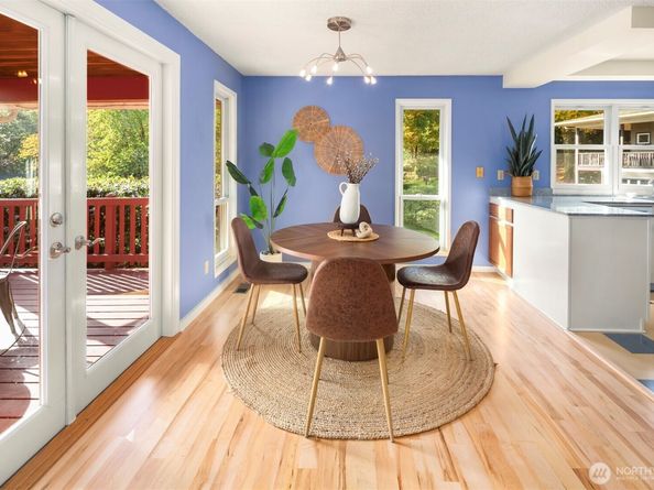 10514 SW 110th Street, Vashon WA 98070