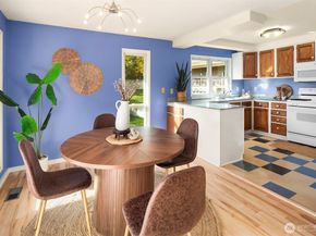 10514 SW 110th Street, Vashon WA 98070