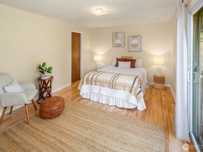 10514 SW 110th Street, Vashon WA 98070