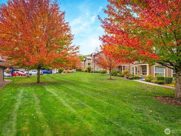 1900 Weaver Road E102, Snohomish WA 98290