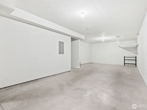 1900 Weaver Road E102, Snohomish WA 98290