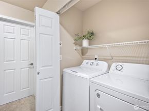 1900 Weaver Road E102, Snohomish WA 98290