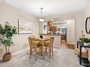 1900 Weaver Road E102, Snohomish WA 98290