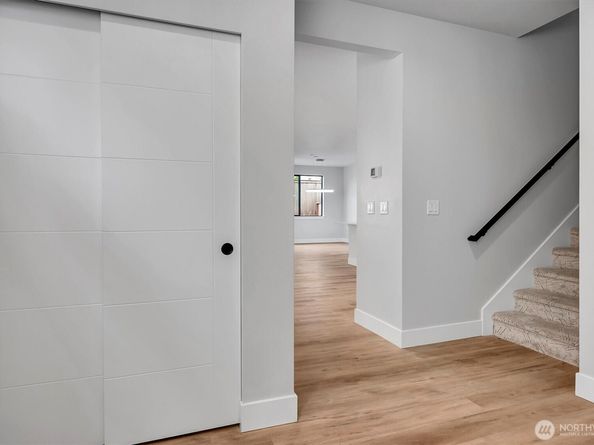 3928 214th Place SE A, Bothell WA 98021