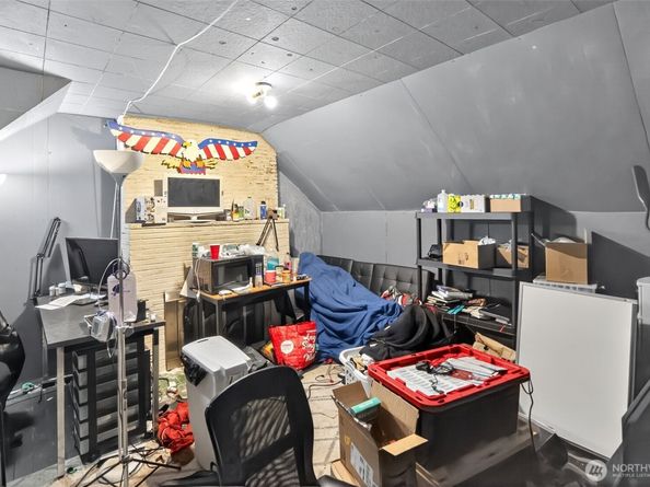 11941 Schold Road NW, Silverdale WA 98383