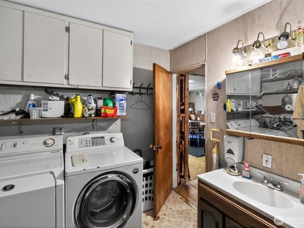 11941 Schold Road NW, Silverdale WA 98383