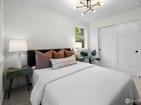 322 B N 84th Street, Seattle WA 98103