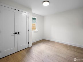 322 B N 84th Street, Seattle WA 98103