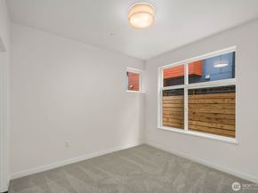 546 S Cloverdale Street D, Seattle WA 98108