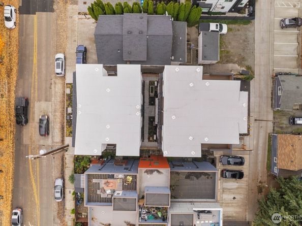 546 S Cloverdale Street D, Seattle WA 98108