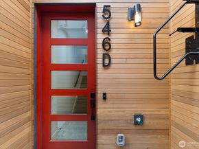546 S Cloverdale Street D, Seattle WA 98108