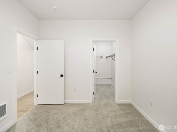 546 S Cloverdale Street D, Seattle WA 98108